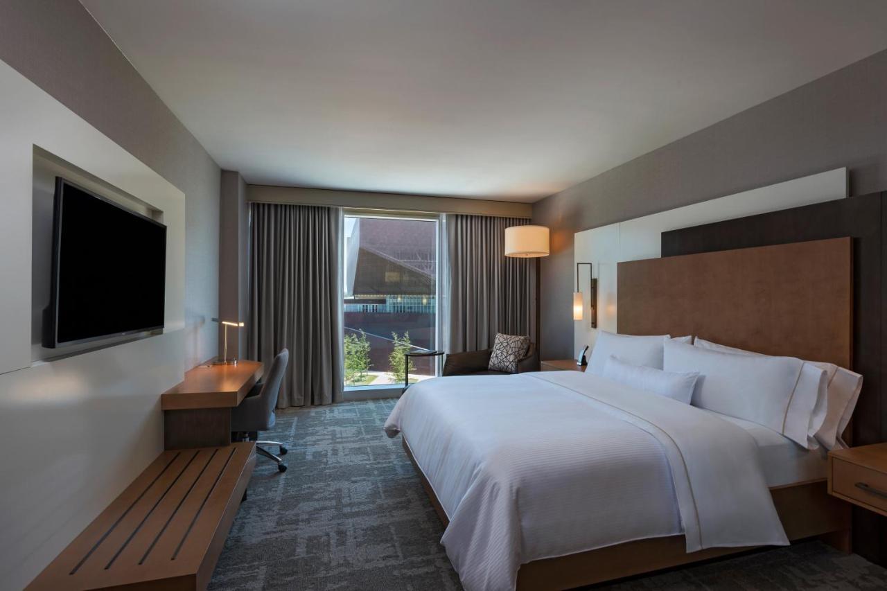 The Westin Irving Convention Center At Las Colinas Exterior photo