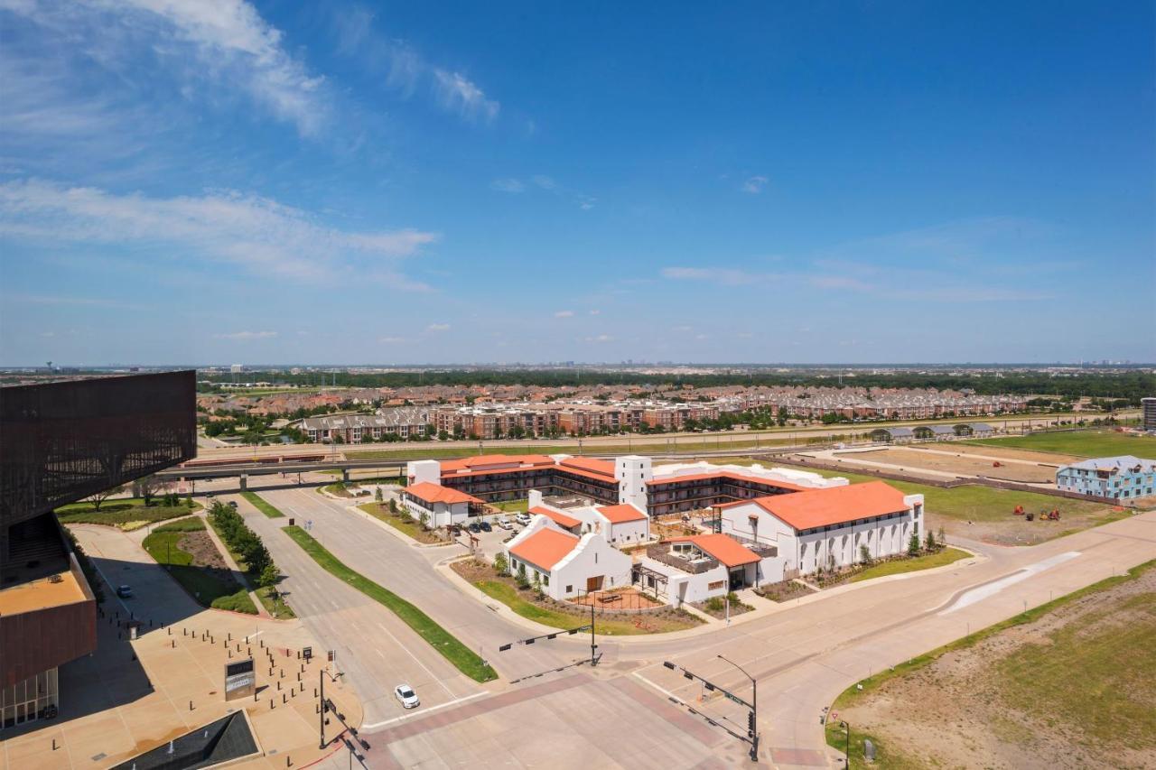 The Westin Irving Convention Center At Las Colinas Exterior photo