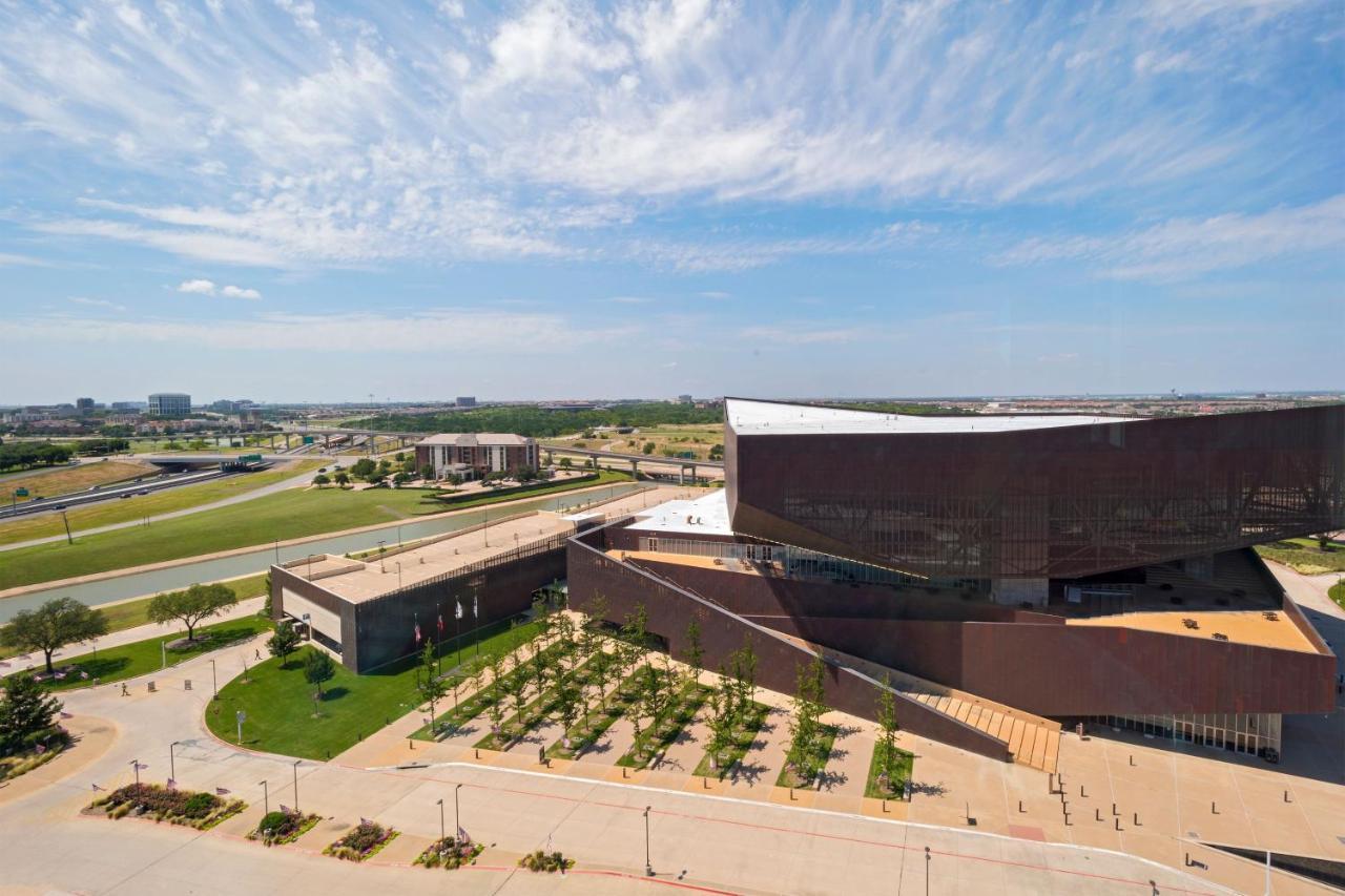The Westin Irving Convention Center At Las Colinas Exterior photo