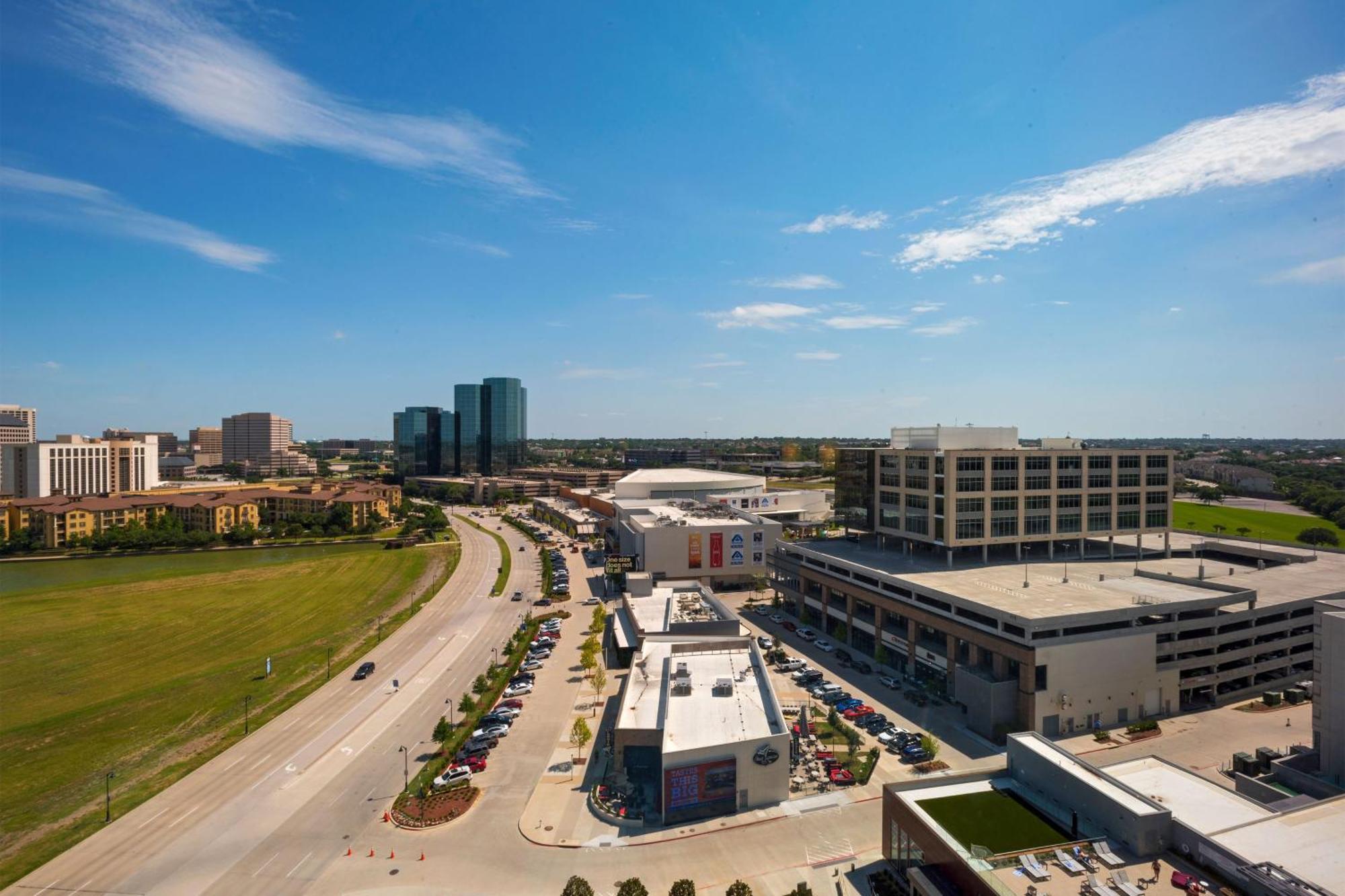 The Westin Irving Convention Center At Las Colinas Exterior photo