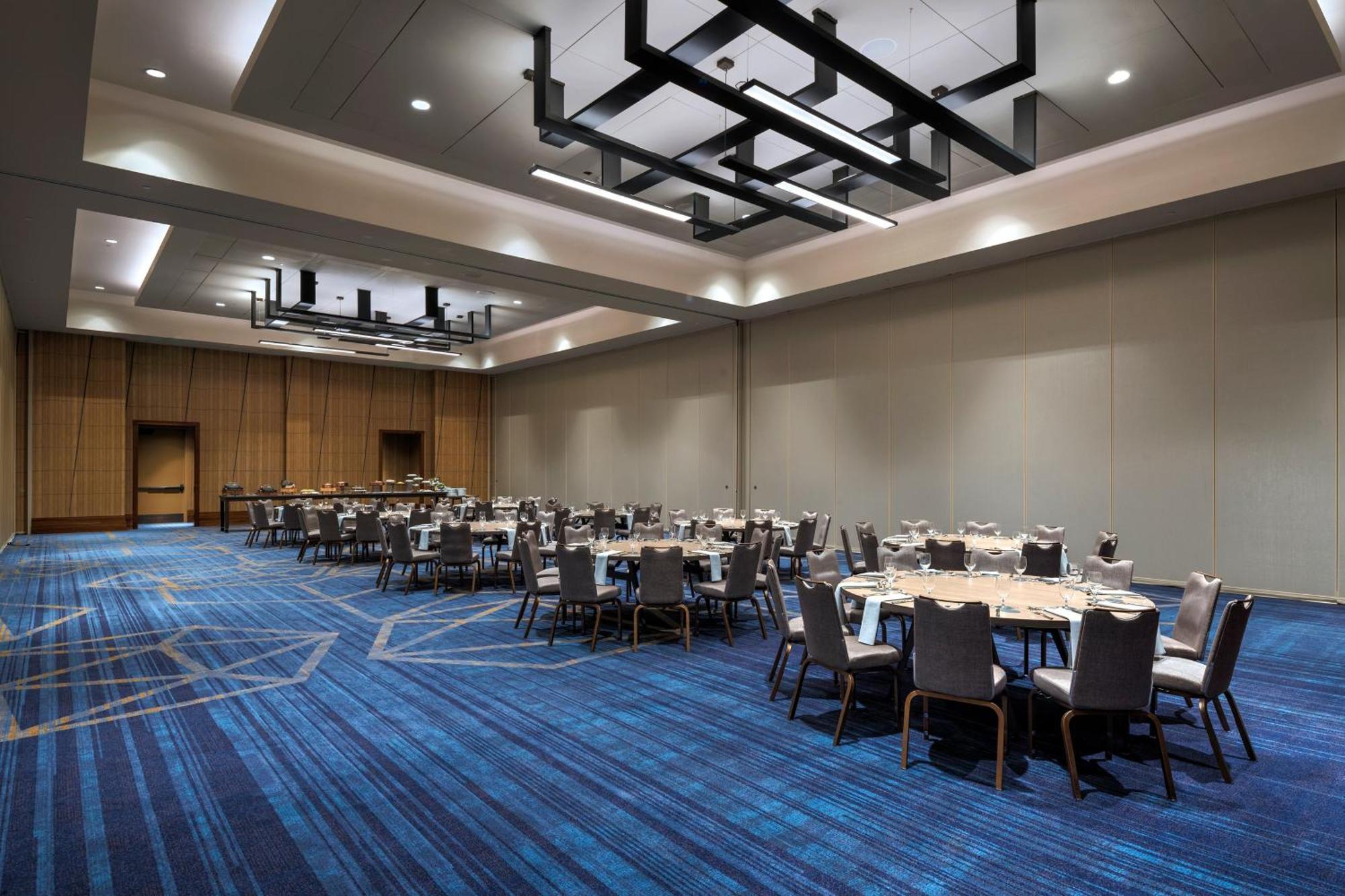 The Westin Irving Convention Center At Las Colinas Exterior photo